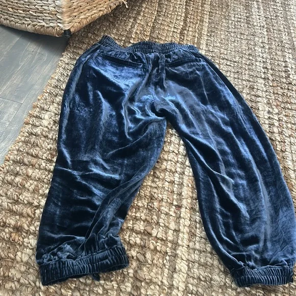 GO by Go Silk Royal Blue Velvet Lounge Pant Size XS